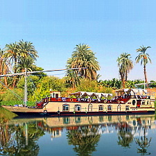 S/B Nile Lily Dahabeya